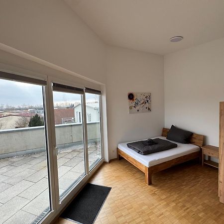 Pension Schweizer Laupheim Buitenkant foto