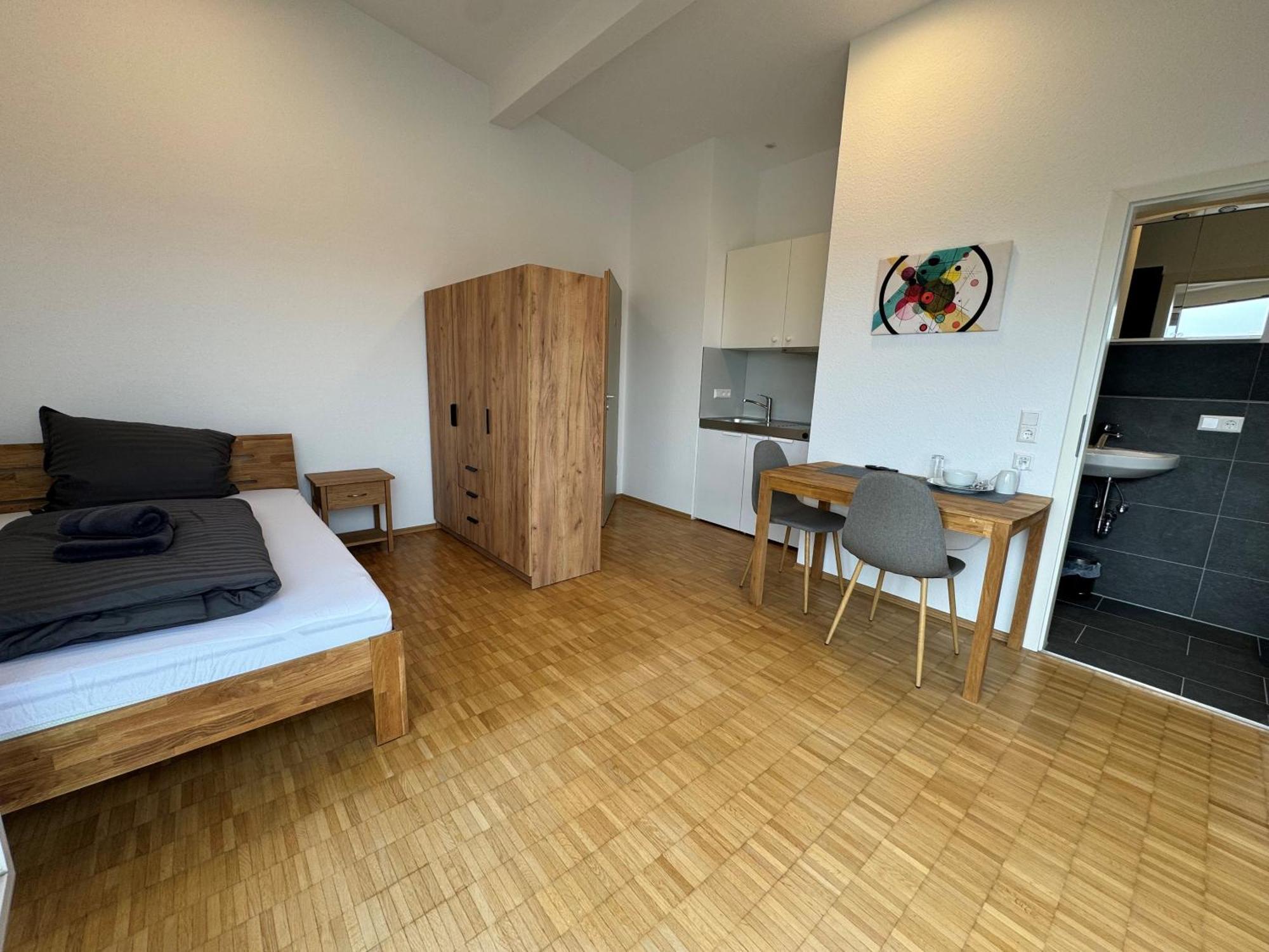 Pension Schweizer Laupheim Buitenkant foto