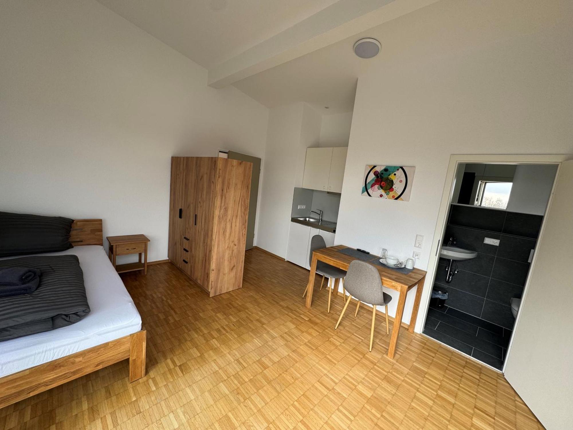 Pension Schweizer Laupheim Buitenkant foto